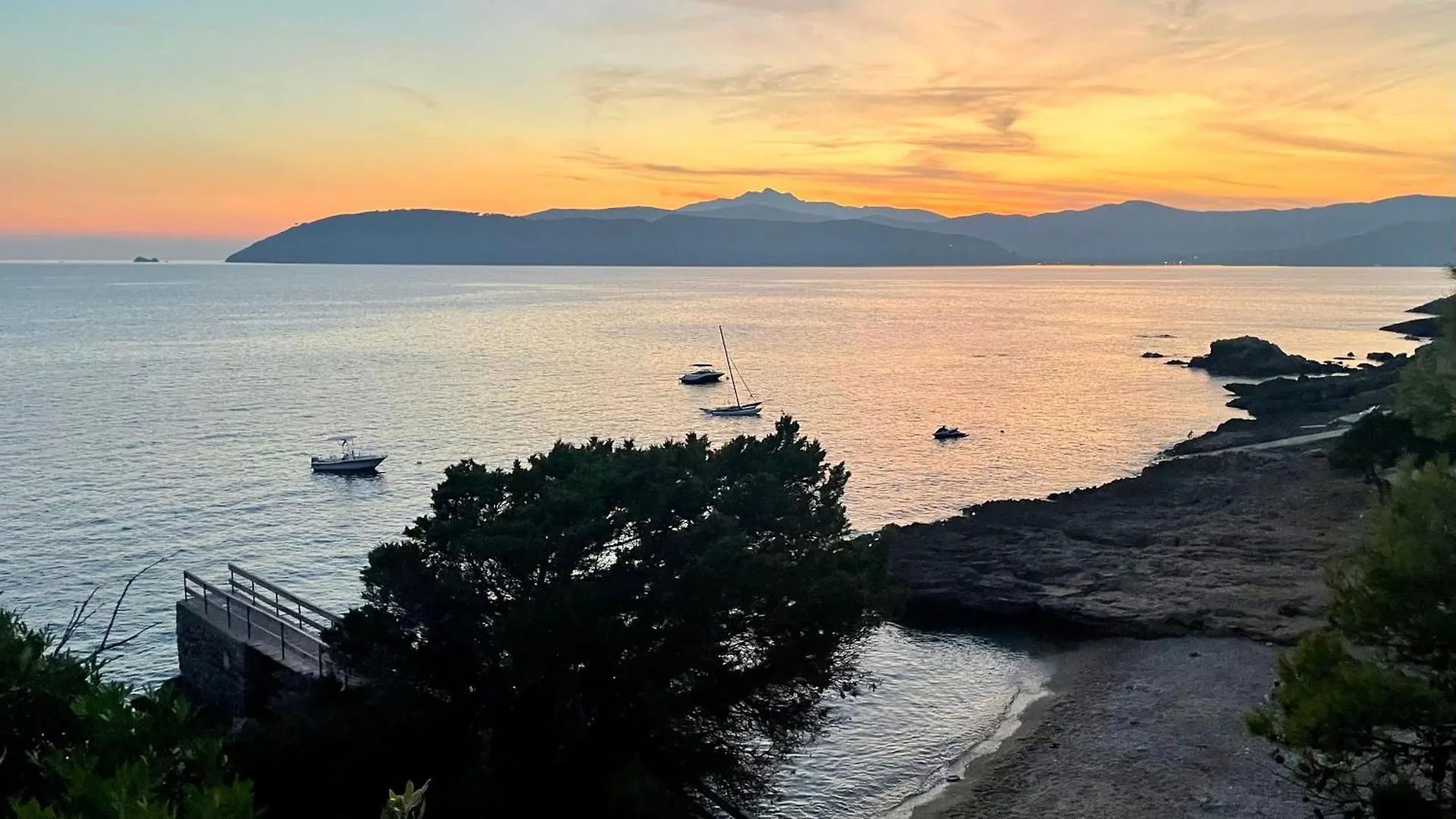 Holiday home Casa Vacanze Isola D'Elba A 300M Dal Mare Capoliveri